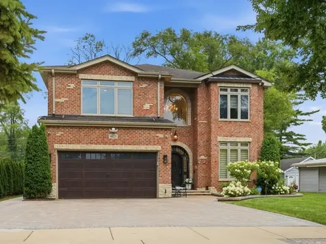 4621 Lilac Avenue Glenview IL 60025