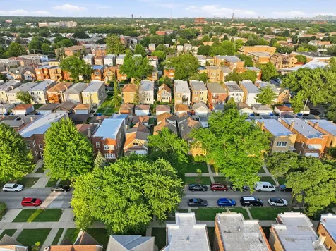 4923 North Mason Avenue Chicago IL 60630