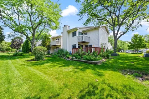 1044 Cumberland Court Vernon Hills IL 60061