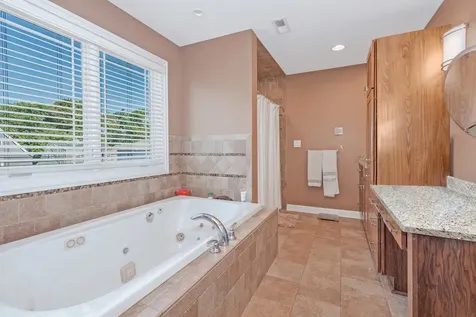 9340 South Clifton Park Avenue Evergreen Park IL 60805