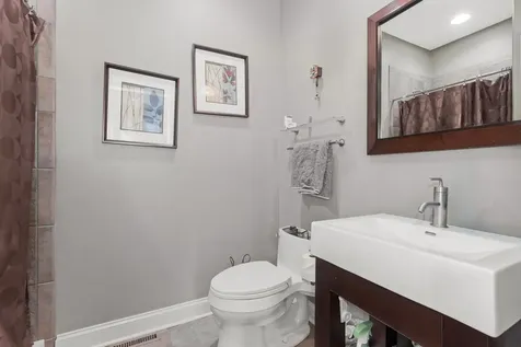 9340 South Clifton Park Avenue Evergreen Park IL 60805