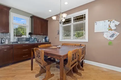 9340 South Clifton Park Avenue Evergreen Park IL 60805