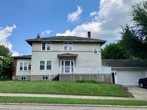 404 East Mckenney Street Dixon IL 61021