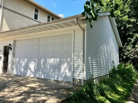 404 East Mckenney Street Dixon IL 61021