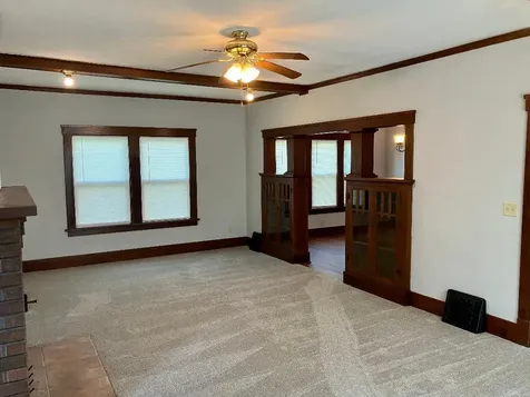 404 East Mckenney Street Dixon IL 61021