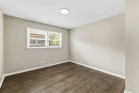14737 Blackstone Avenue Dolton IL 60419