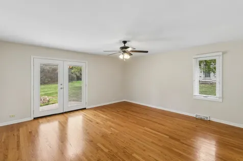 356 Windsor Lane Inverness IL 60010