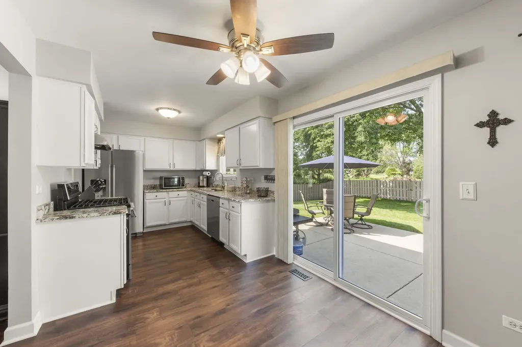 2713 Steamboat Circle Plainfield IL 60586