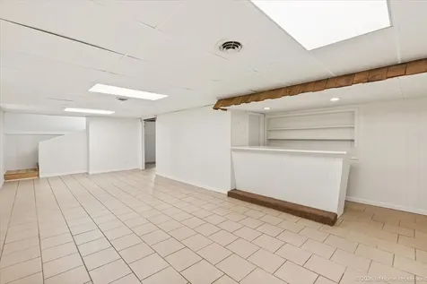 5317 South Hunt Avenue Summit IL 60501