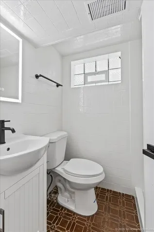 5317 South Hunt Avenue Summit IL 60501