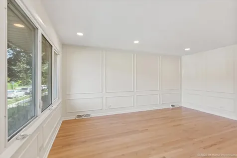 5317 South Hunt Avenue Summit IL 60501