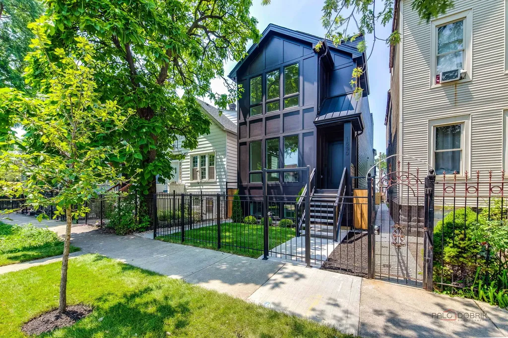 1830 North Saint Louis Avenue Chicago IL 60647