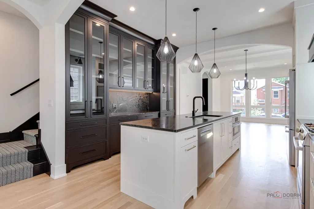 1830 North Saint Louis Avenue Chicago IL 60647