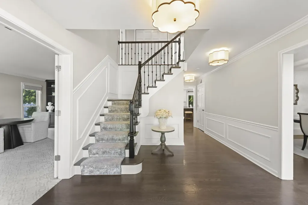 2265 River Woods Drive Naperville IL 60565