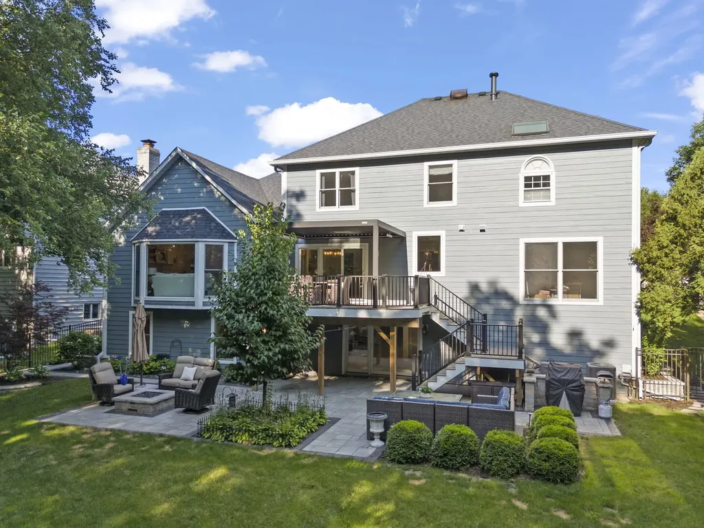 2265 River Woods Drive Naperville IL 60565
