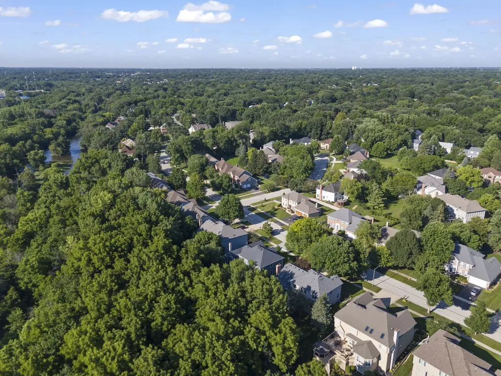 2265 River Woods Drive Naperville IL 60565
