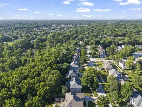 2265 River Woods Drive Naperville IL 60565