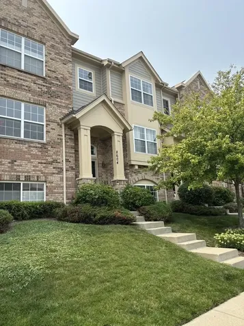 8604 Prairie Street Morton Grove IL 60053