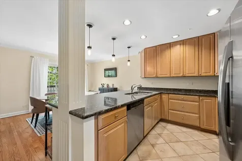 2304 North Lakewood Avenue Chicago IL 60614