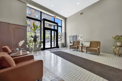 2303 South Michigan Avenue Chicago IL 60616
