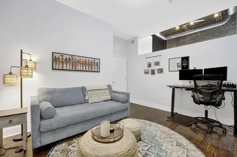2303 South Michigan Avenue Chicago IL 60616