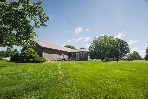 800 Burgess Drive Utica IL 61373