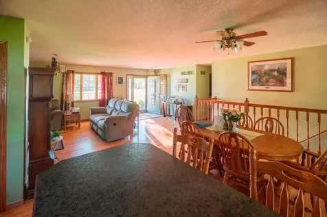 800 Burgess Drive Utica IL 61373