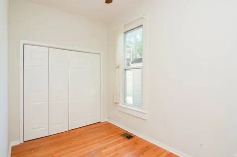 1129 North Winchester Avenue Chicago IL 60622