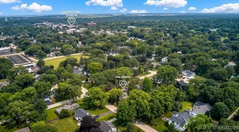 226 Grant Avenue Geneva IL 60134