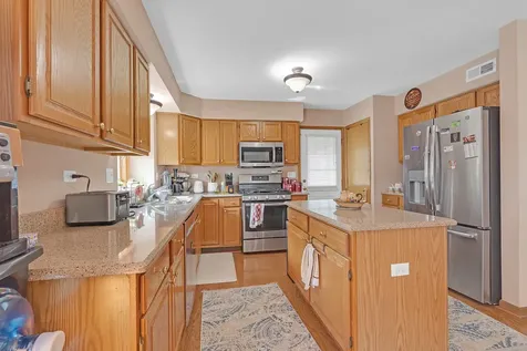 265 Biscayne Street Bloomingdale IL 60108