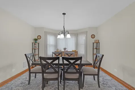 265 Biscayne Street Bloomingdale IL 60108