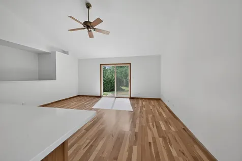817 Casey Lane Harvard IL 60033