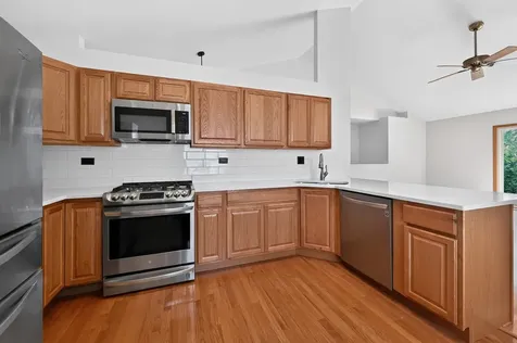 817 Casey Lane Harvard IL 60033