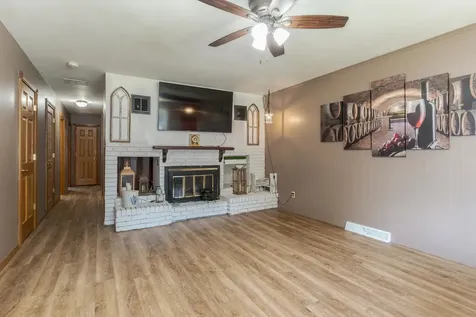 908 East Chestnut Street Pontiac IL 61764