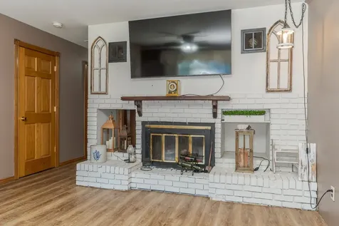 908 East Chestnut Street Pontiac IL 61764