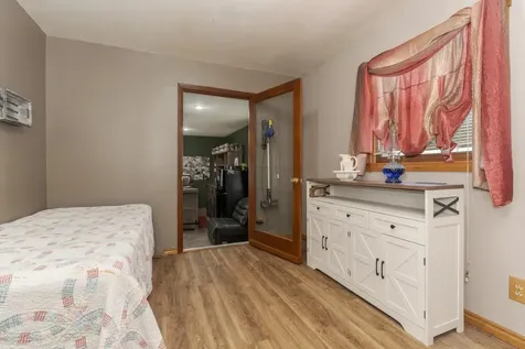 908 East Chestnut Street Pontiac IL 61764