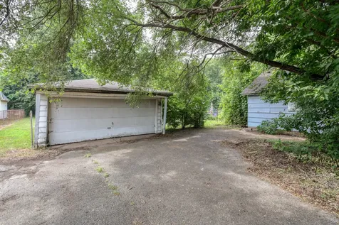 16338 New Avenue Lemont IL 60439