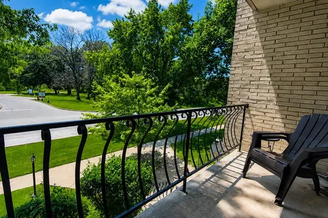 2608 186TH Street Lansing IL 60438