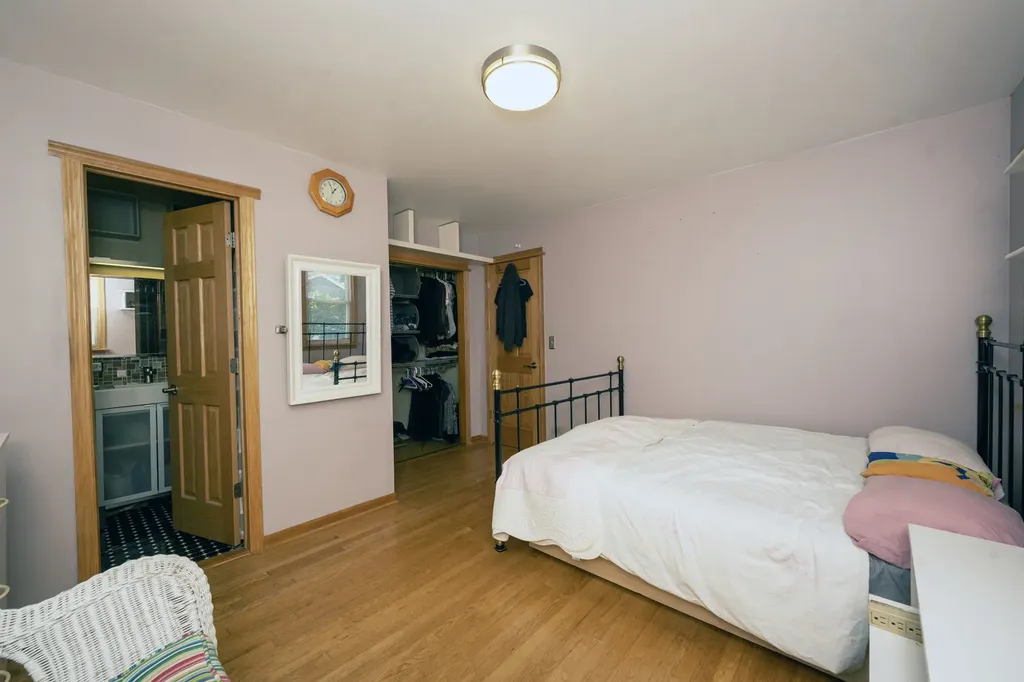 3936 North Oconto Avenue Chicago IL 60634