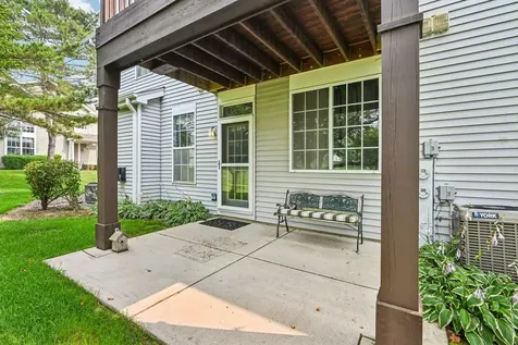519 King Avenue East Dundee IL 60118