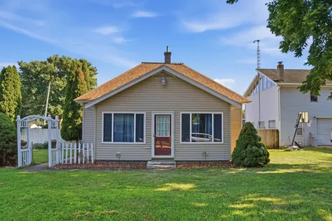809 West 5th Street Rock Falls IL 61071