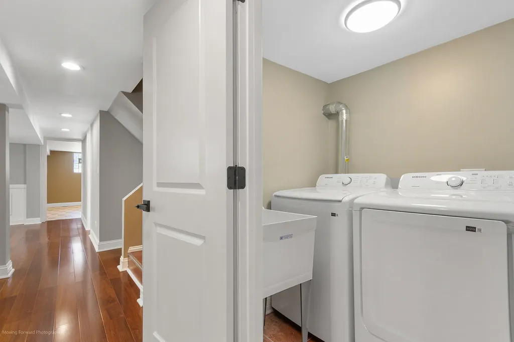 8864 South Winchester Avenue Chicago IL 60620