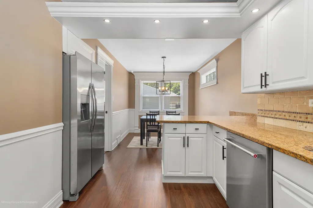 8864 South Winchester Avenue Chicago IL 60620