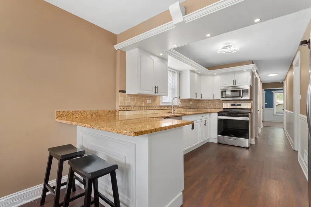 8864 South Winchester Avenue Chicago IL 60620
