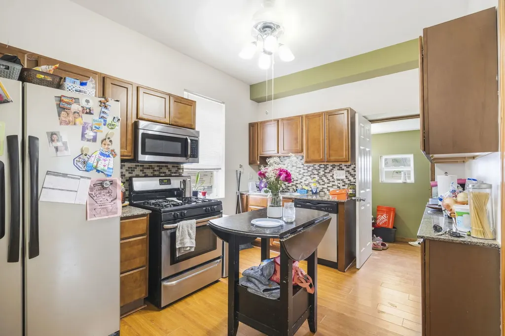 4635 Eberly Avenue Brookfield IL 60513