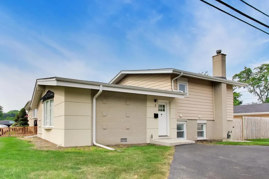 3 West White Oak Street Arlington Heights IL 60005