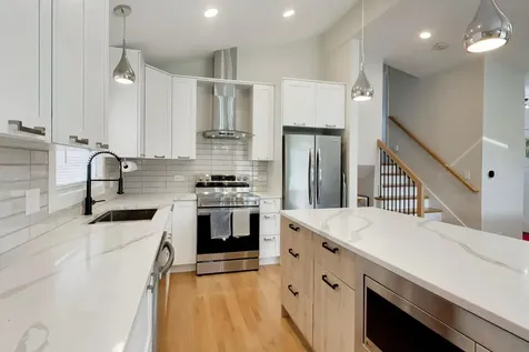3 West White Oak Street Arlington Heights IL 60005