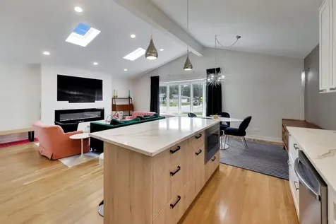 3 West White Oak Street Arlington Heights IL 60005