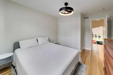 3 West White Oak Street Arlington Heights IL 60005