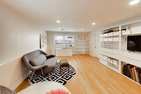 3 West White Oak Street Arlington Heights IL 60005